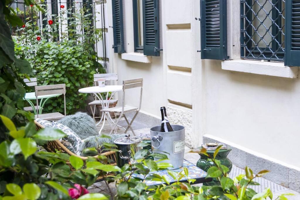 Luxury Bohemian Suite With Private Garden In 밀라노 외부 사진