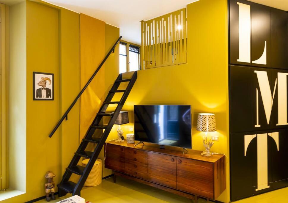 Luxury Bohemian Suite With Private Garden In 밀라노 외부 사진