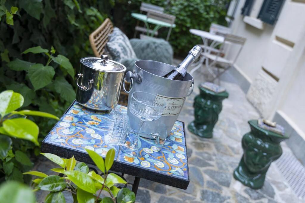 Luxury Bohemian Suite With Private Garden In 밀라노 외부 사진