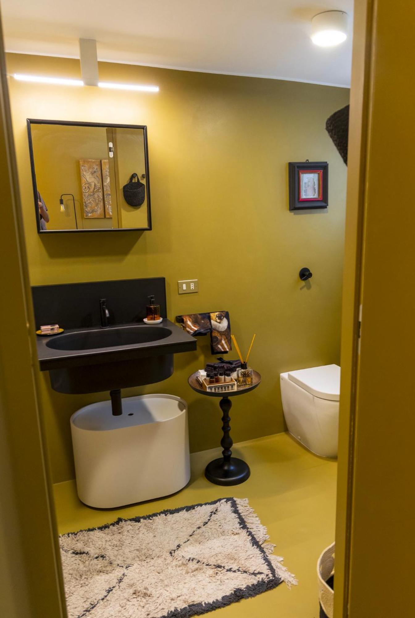 Luxury Bohemian Suite With Private Garden In 밀라노 외부 사진